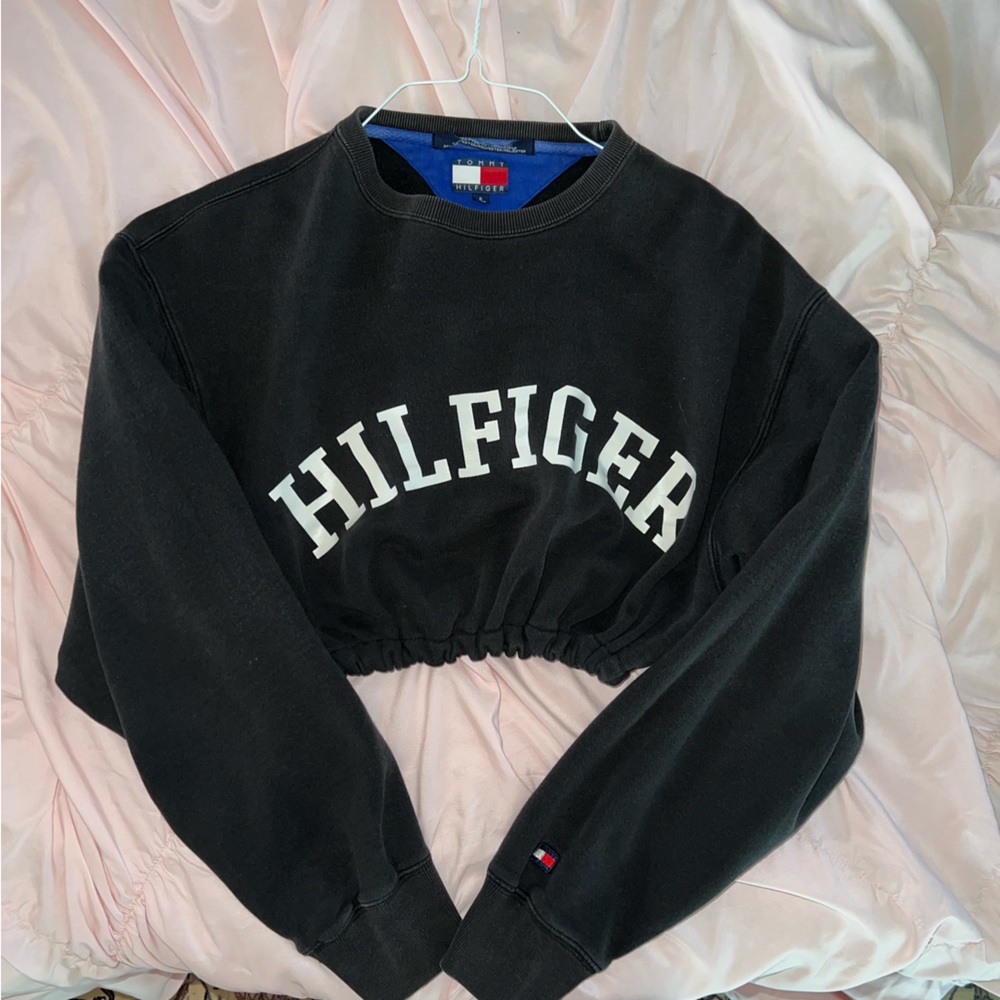 Tommy Hilfiger Cropped Sweatshirt